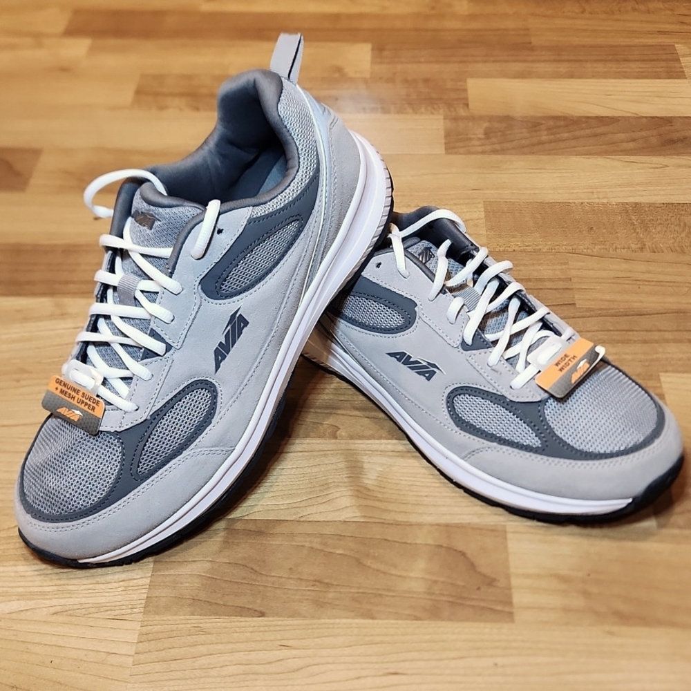 Walking Sneaker